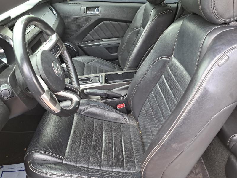 Ford Mustang V6 Coupe 2014