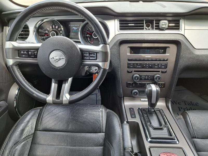 Ford Mustang V6 Coupe 2014