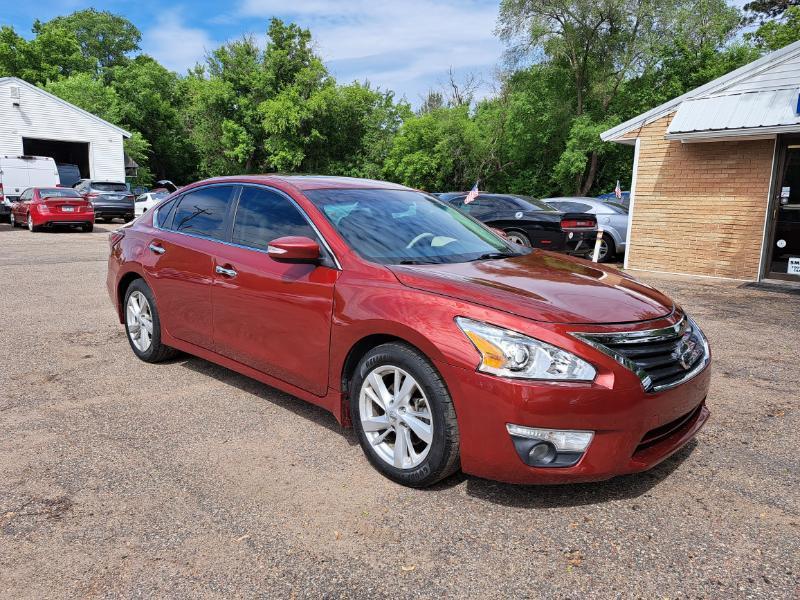 Nissan Altima 2.5 SV 2015