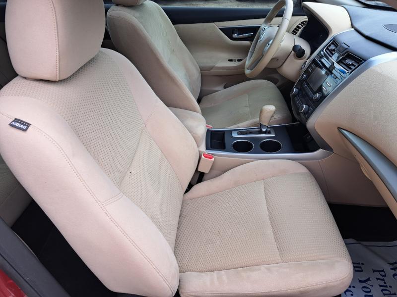 Nissan Altima 2.5 SV 2015
