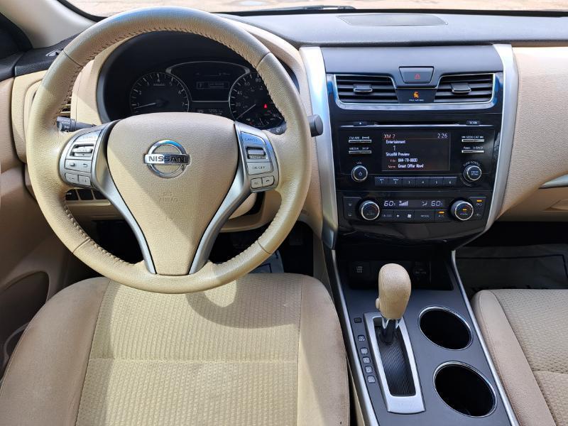 Nissan Altima 2.5 SV 2015