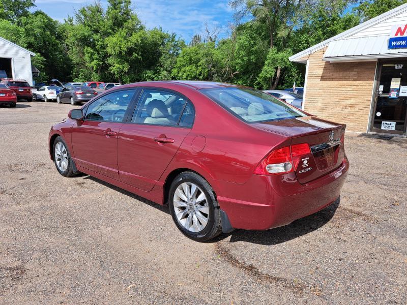 Honda Civic EX-L Sedan 5-Speed AT 2010
