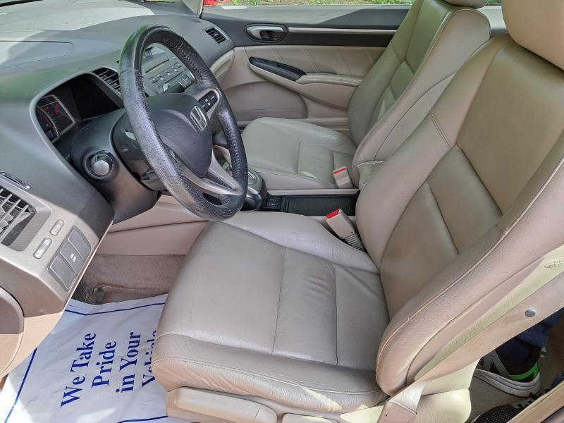 Honda Civic EX-L Sedan 5-Speed AT 2010