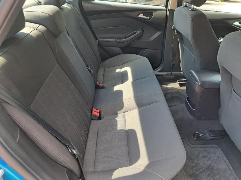 Ford Focus SE Sedan 2017