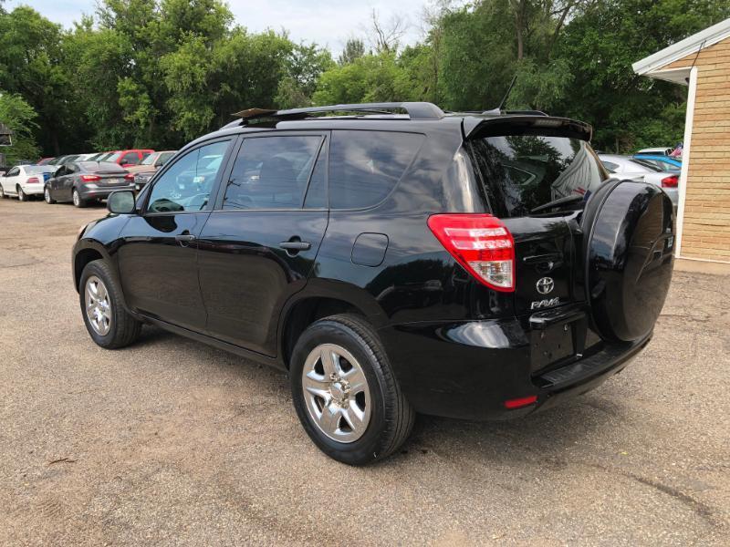 Toyota RAV4 Base I4 4WD 2012