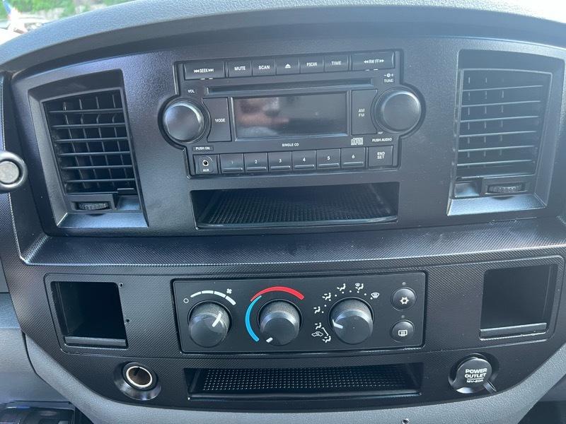 Dodge Ram 2500 Laramie Quad Cab 4WD 2007