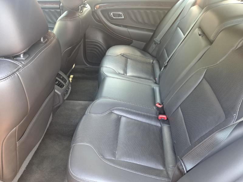 Ford Taurus Limited AWD 2015