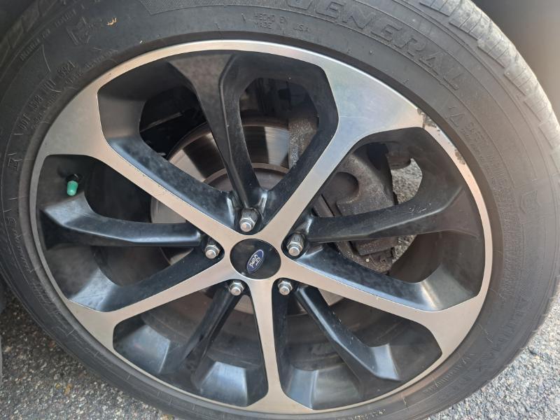 Ford Taurus Limited AWD 2015