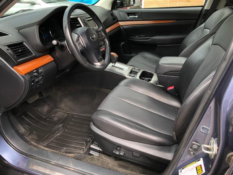 Subaru Outback 2.5i Limited 2014
