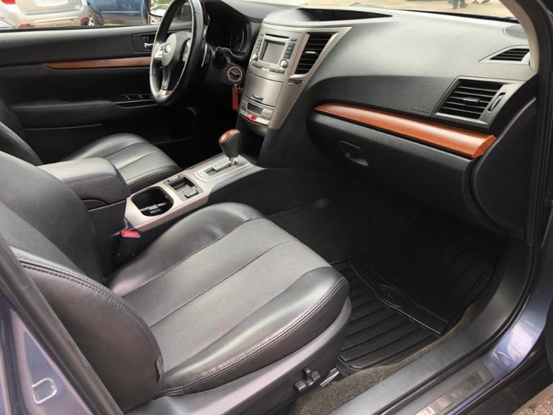 Subaru Outback 2.5i Limited 2014