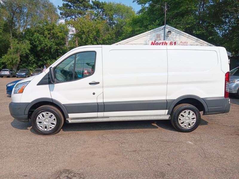 Ford Transit 250 Van Low Roof 60/40 Pass.130-in. WB 2016
