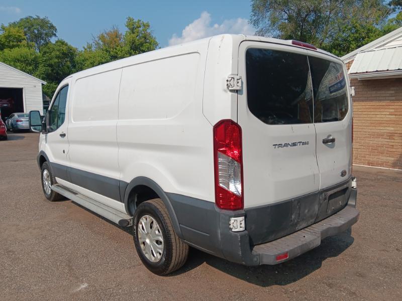 Ford Transit 250 Van Low Roof 60/40 Pass.130-in. WB 2016