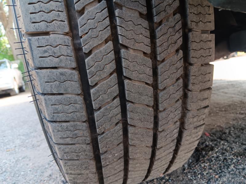 Ford Transit 250 Van Low Roof 60/40 Pass.130-in. WB 2016