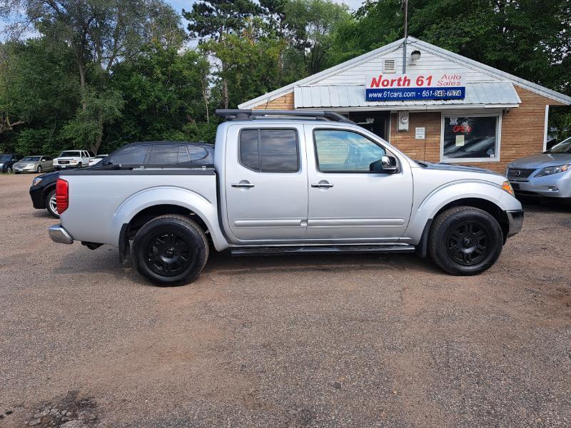 Nissan Frontier SL Crew Cab 4WD 2011