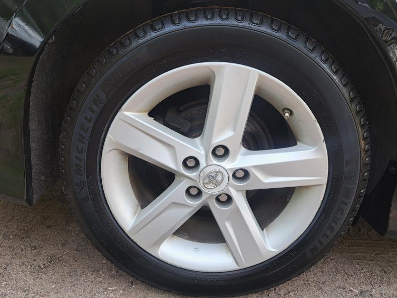 Toyota Camry L 2012