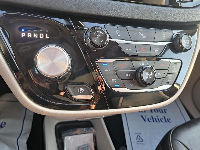 Chrysler Pacifica Touring-L 2018