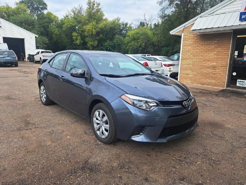 Toyota Corolla LE 2015