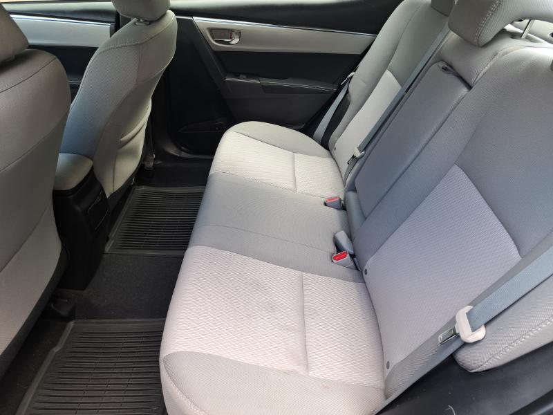 Toyota Corolla LE 2015