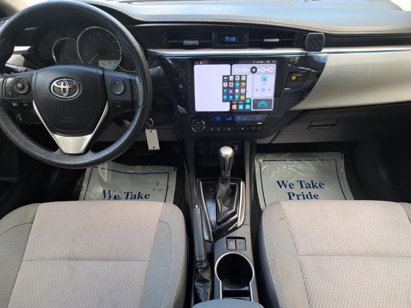 Toyota Corolla LE 2015