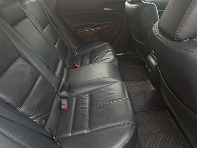 Honda Accord Crosstour EX-L 4WD 5-Spd AT w/Nav 2011