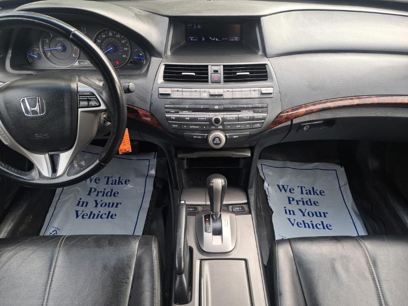 Honda Accord Crosstour EX-L 4WD 5-Spd AT w/Nav 2011