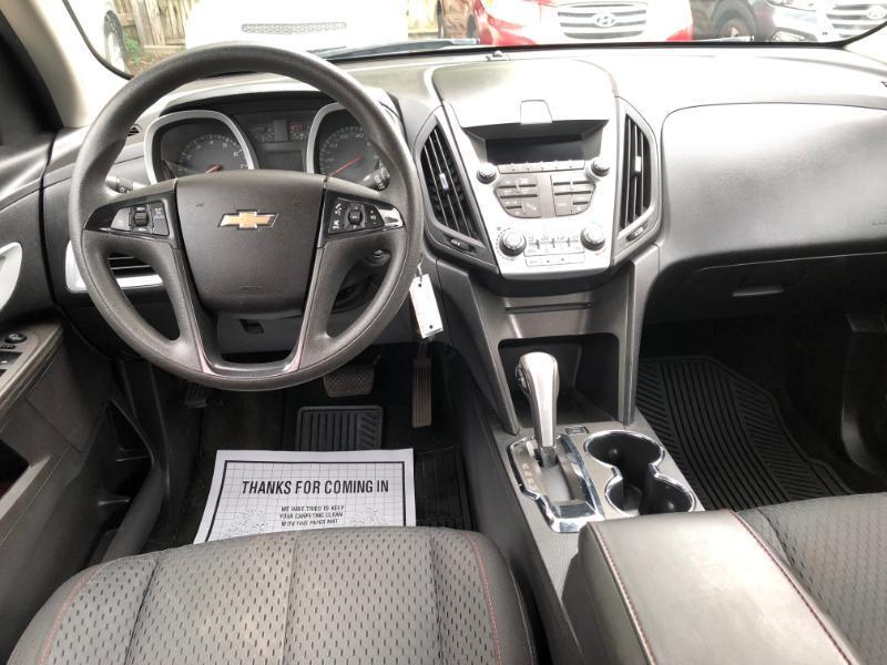 Chevrolet Equinox LS AWD 2012