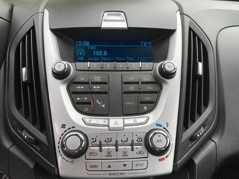 Chevrolet Equinox LS AWD 2012