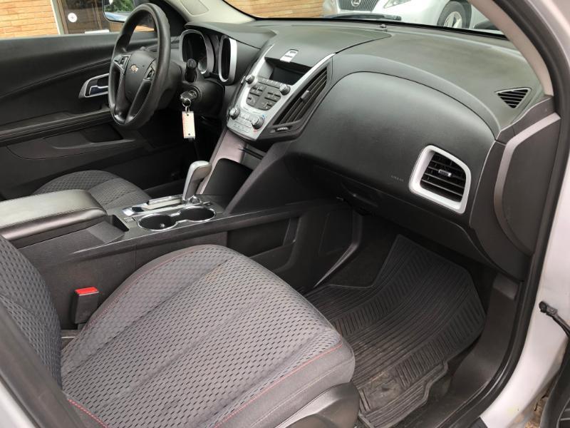 Chevrolet Equinox LS AWD 2012