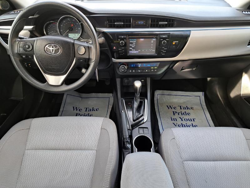 Toyota Corolla photo 7