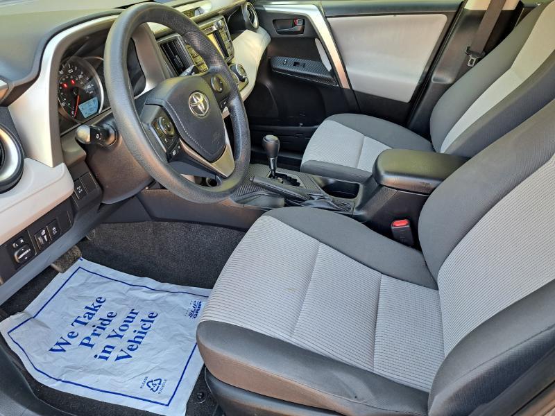 Toyota RAV4 LE AWD 2015