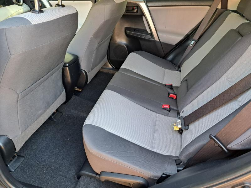 Toyota RAV4 LE AWD 2015
