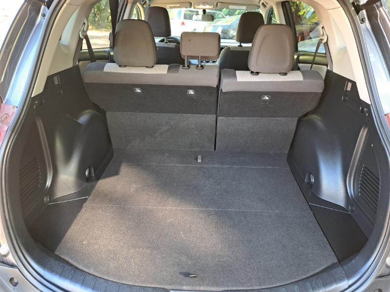 Toyota RAV4 LE AWD 2015