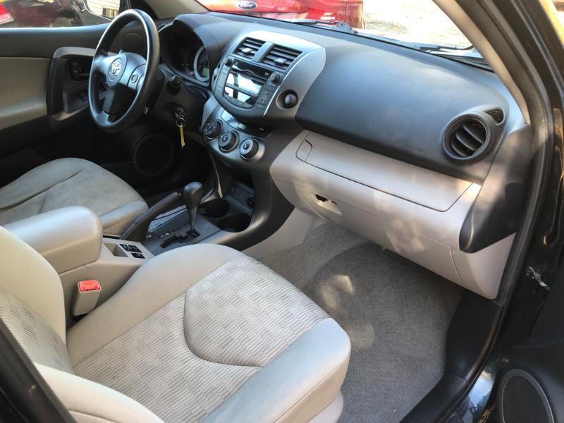 Toyota RAV4 Base I4 4WD with 3rd Row 2011