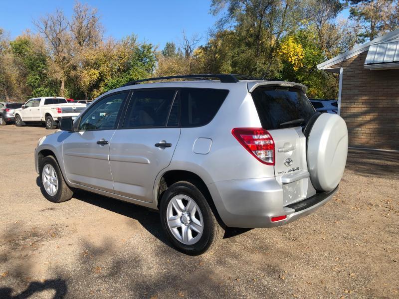 Toyota RAV4 Base I4 4WD 2010