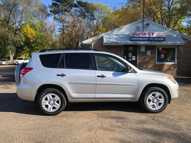 Toyota RAV4 Base I4 4WD 2010