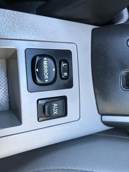 Toyota RAV4 Base I4 4WD 2010