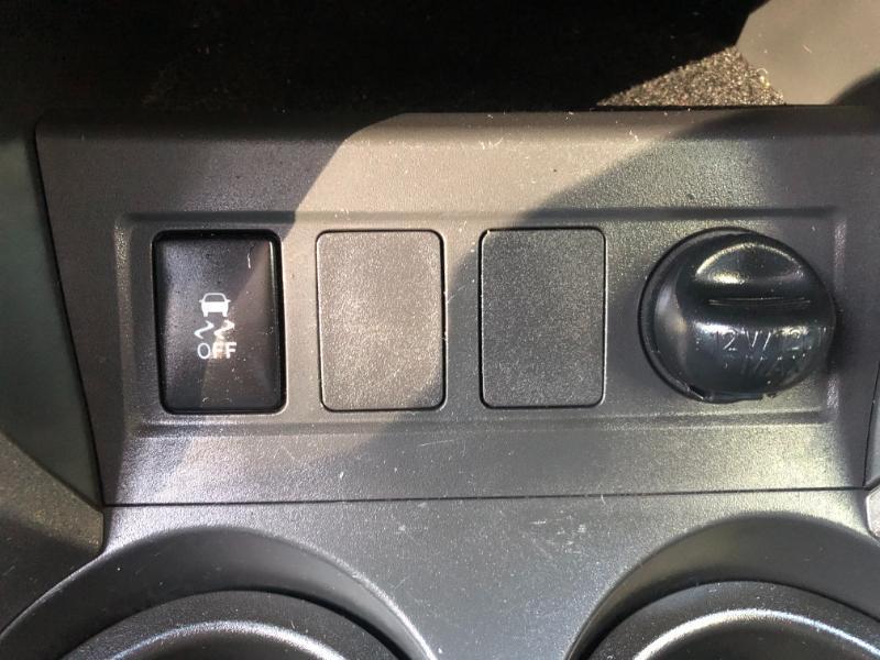 Toyota RAV4 Base I4 4WD 2010