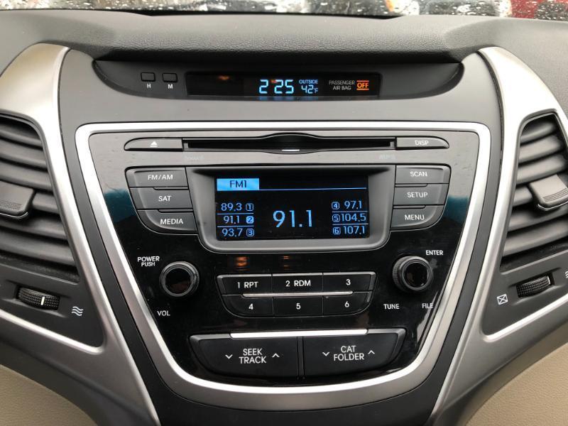 Hyundai Elantra SE 4D Sedan 2016