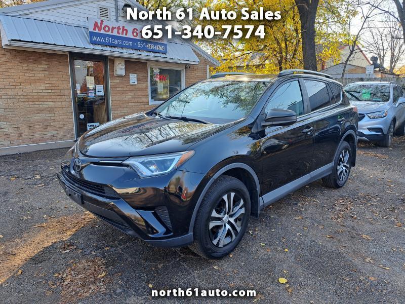 Toyota RAV4 LE AWD 2018