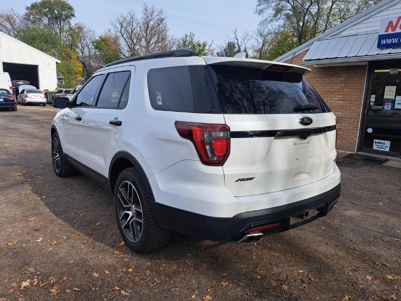Ford Explorer Sport 4WD 2016