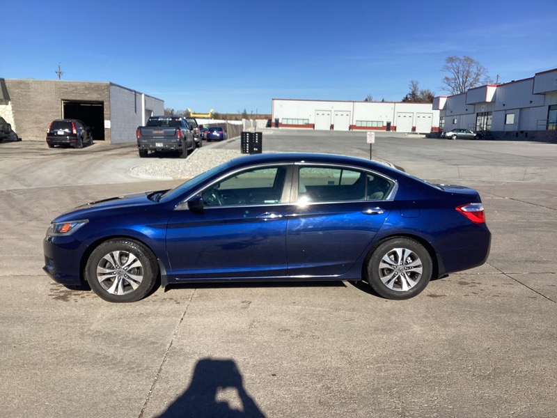 Honda Accord LX Sedan CVT 2013