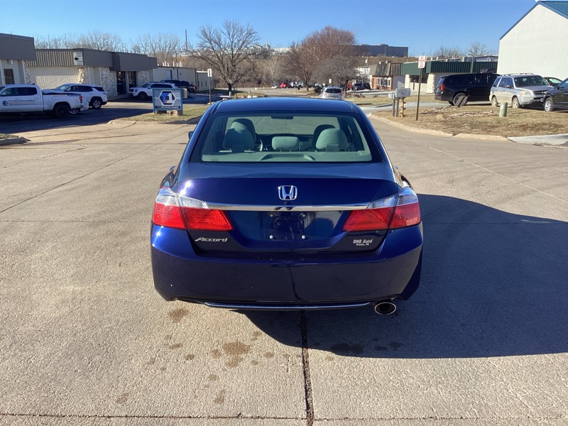Honda Accord LX Sedan CVT 2013