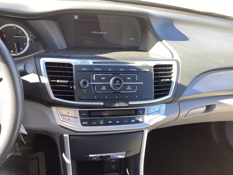 Honda Accord LX Sedan CVT 2013