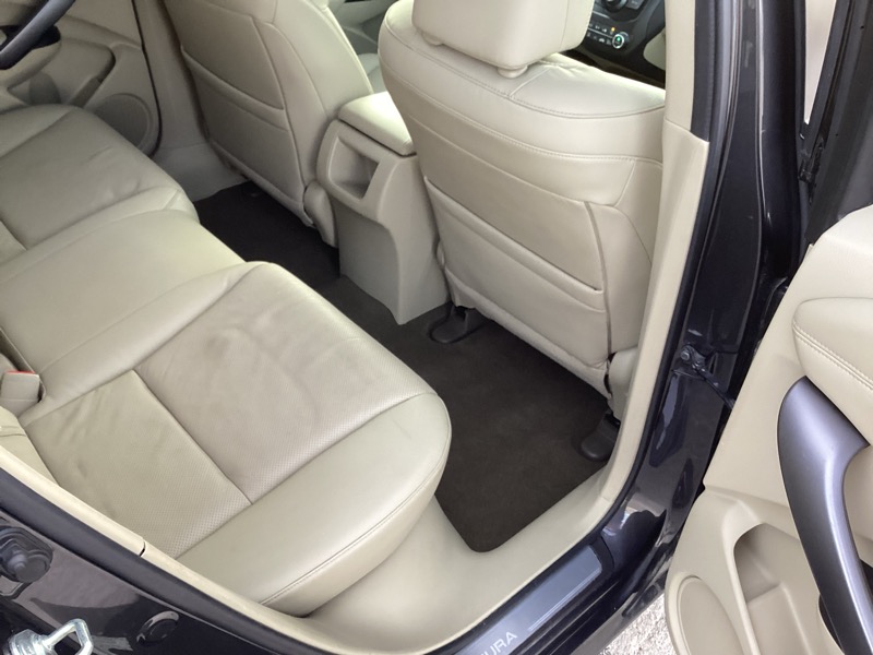 Acura RDX 6-Spd AT AWD 2015