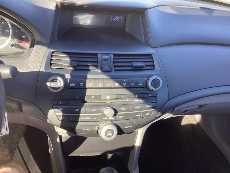 Honda Accord LX sedan AT 2008