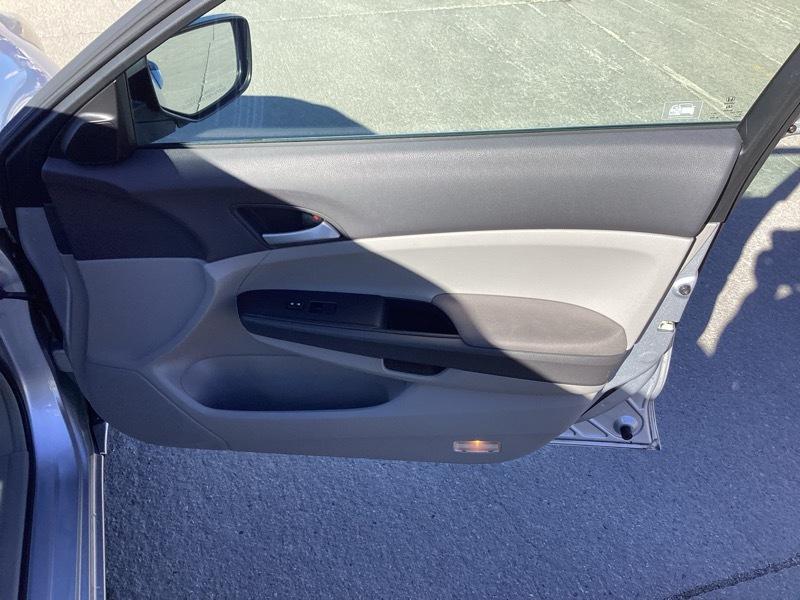 Honda Accord LX sedan AT 2008