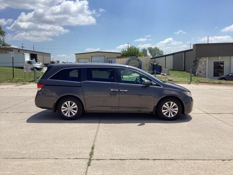 Honda Odyssey SE 2016