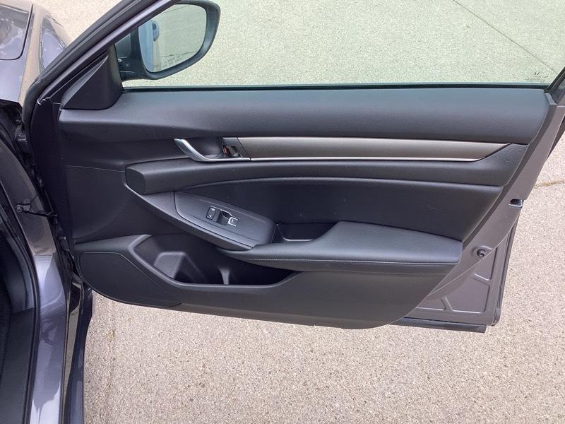Honda Accord LX 2021