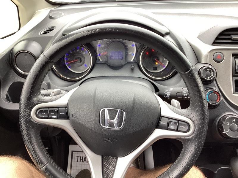 Honda Fit Sport 5-Speed AT 2013