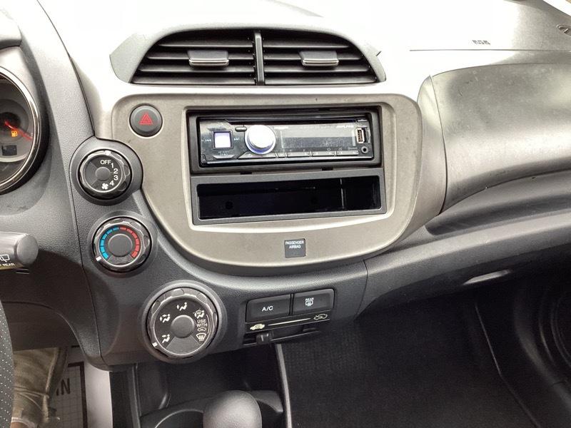 Honda Fit Sport 5-Speed AT 2013
